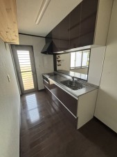 静岡市駿河区国吉田、中古一戸建ての画像です
