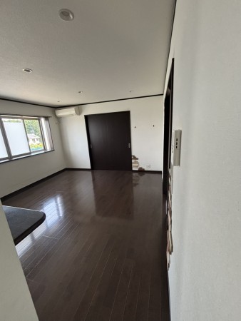 静岡市駿河区国吉田、中古一戸建ての画像です