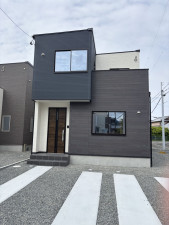 静岡市駿河区下川原、新築一戸建ての画像です