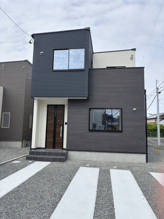 静岡市駿河区下川原、新築一戸建ての画像です