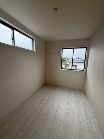静岡市駿河区下川原、新築一戸建ての画像です