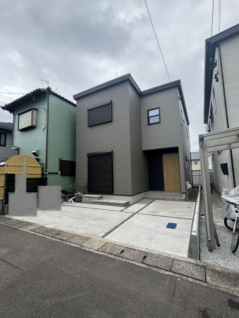 静岡市駿河区有東、新築一戸建ての画像です